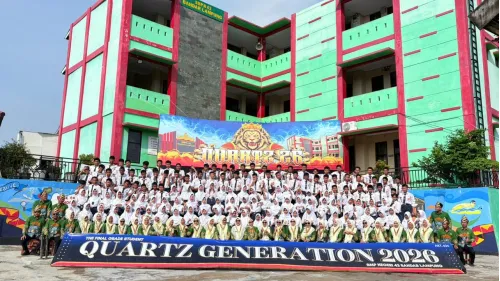 QUARTZ 26 SMP NEGERI 43 BANDAR LAMPUNG