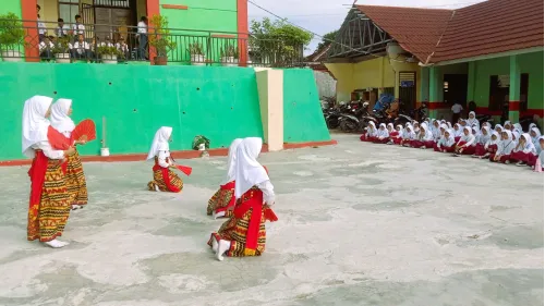 Masa Pengenalan Lingkungan Sekolah (MPLS)